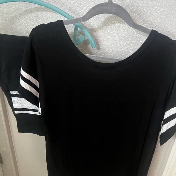 Garanimals Black and White Squad 85 Women's Jersey - Picture 3 of 4